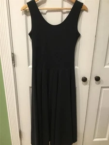 WOMEN'S VINTAGE DRESS SZ 7 SIMLE BLACK FIT AND FLARE SLEEVELESS - Picture 1 of 1