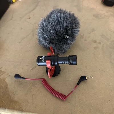 Rode VideoMicro Compact On Camera Microphone - Image 1 of 4