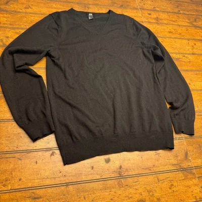 Suéter para mujer H&M negro de lana merino con cuello en V manga larga talla L Foto 1 de 4