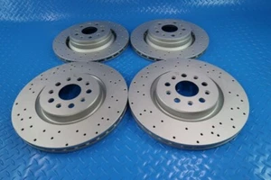 Maserati Ghibli Base freno delantero y trasero perforado rotores actualizados #11172 - Imagen 1 de 13