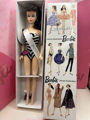 Barbie Festival 1994-35 aniversario SpEd-Repro #1 Barbie-caja firmada por “Ruth Handler” Foto 1 de 4