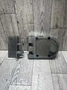 Unmarked Vertical Deadbolt Lock Made in USA - Picture 1 of 4