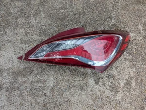 13-16 HYUNDAI GENESIS COUPE PASSENGER RIGHT OUTER TAILLIGHT TAIL LIGHT LAMP OEM - Picture 1 of 11
