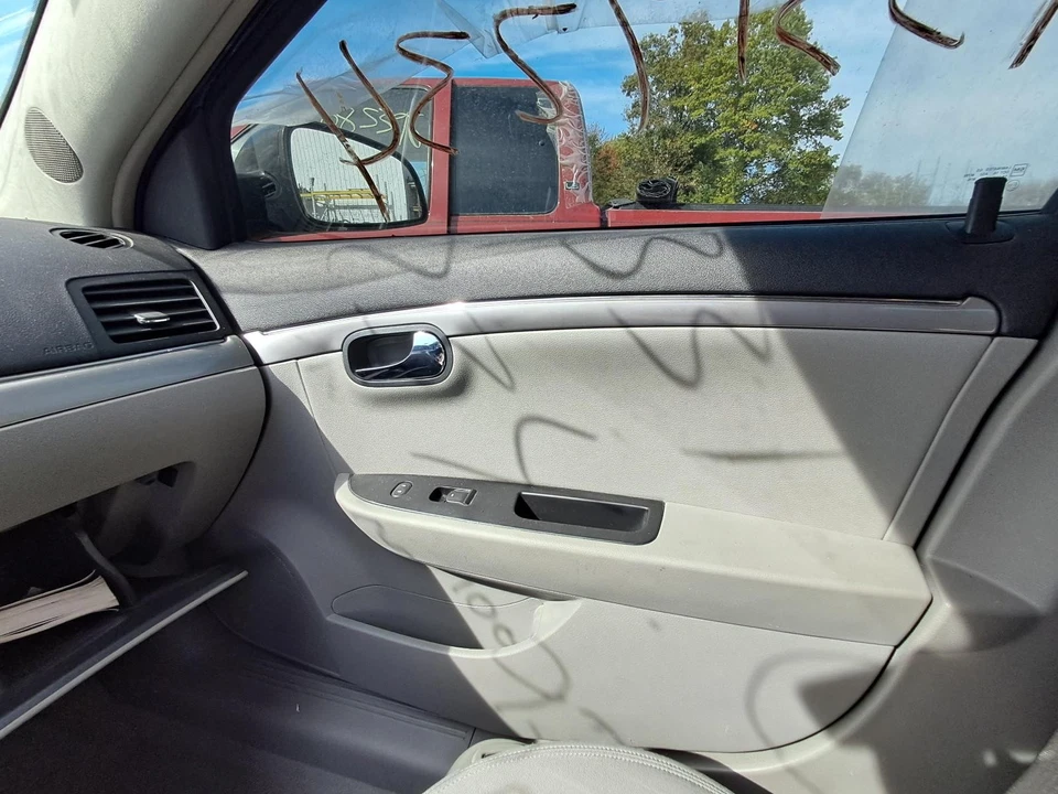 Used Front Right Door Interior Trim Panel fits: 2009 Saturn Aura  Grade A Foto 1 de 4