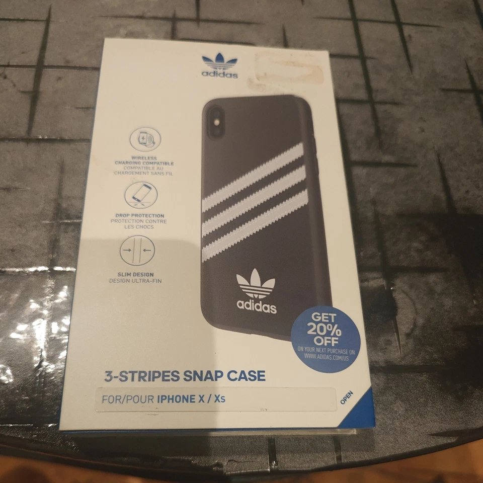 Funda Adidas 3 Rayas Samba Snap para Apple iPhone XS / X - Rayas Negras / Blancas Foto 1 de 1