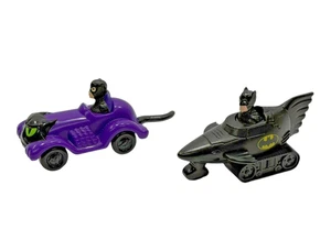 Lotto 2 McDonalds Batman Returns Happy Meals 1991 gatto coupé e veicolo slitta - Foto 1 di 18