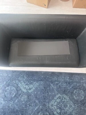 Bang & Olufsen BeoVision 11 - 40" Front Cover Magnet Black - Image 1 of 2