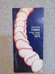 1974 MINNESOTA TWINS MLB BaseBall  Press Radio Tv MEDIA GUIDE   FINE Condition - Picture 1 of 2
