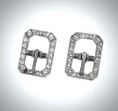 Juego de dos hebillas de metal en miniatura vintage con pedrería Foto 1 de 4