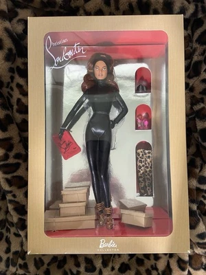 Barbie por Christian Louboutin Muñeca (traje de gato) NRFB N6599 2009 Calendario Etiqueta Dorada Foto 1 de 4