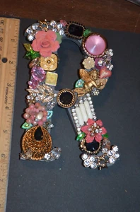 Vintage JEwelry JEweled Monogram Letter R Rhinestones Wooden - Picture 1 of 8