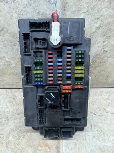 07-13 MINI COOPER S R55 R56 R57 FUSE BOX CABIN JUCTION BOX 3453736-01 OEM 2008 - Picture 1 of 14