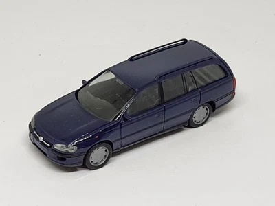Opel Omega GLS dunkelblau von Herpa Modellauto (10A) - Bild 1 von 2
