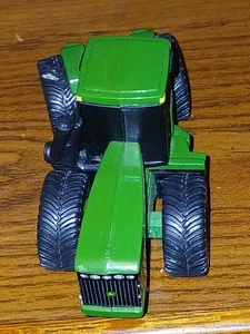 ERTL Articulating snub nose Farm toy TRACTOR 4x4 JOHN DEERE 1/64 Scale G0215YL01 - Picture 1 of 5