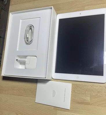Apple iPad Air MD788FD 16 GB Weiß - Bild 1 von 4