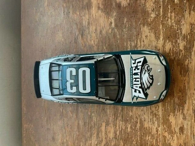 Philadelphia Eagles Inaugural 2003 Limited Edition 1 24 Die Cast RARE