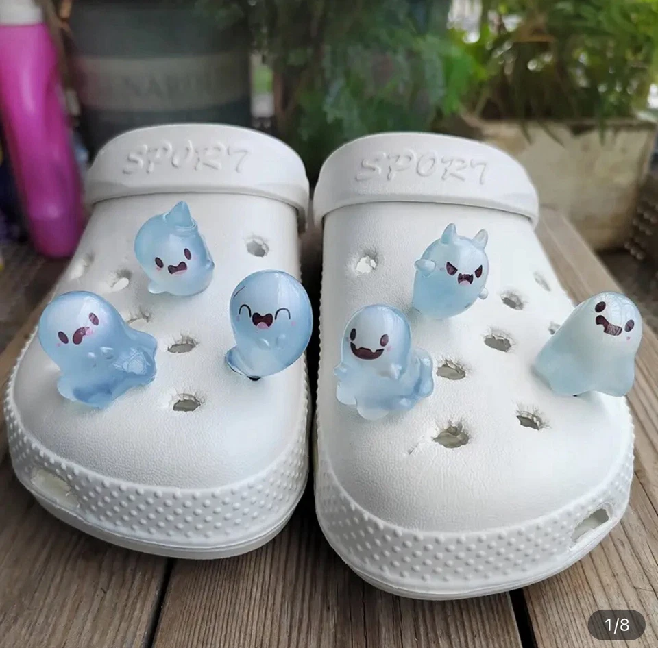 6 piezas Brilla en la Oscuridad Fantasma Halloween Para Cocodrilo Dijes Zapato Joyería Decoración Foto 1 de 4
