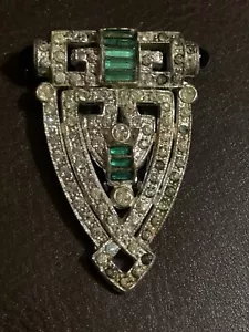 CLIP DE VESTIDO ART DECO VINTAGE PLATEADO RECTANGULAR PEDRERÍA VERDE Y BLANCO - Imagen 1 de 22