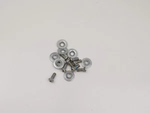 SNOWBOARD BINDINGS SCREWS - SET OF 8 SCREWS - Picture 1 of 2