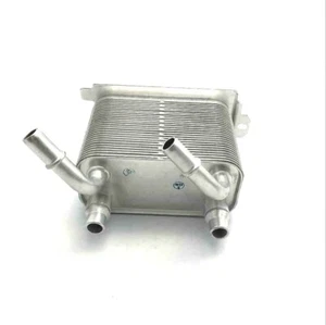 LAND ROVER RANGE ROVER 2006-2009 V8 4.2L SC PETROL ENGINE OIL COOLER LR015152 - Picture 1 of 2