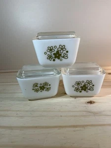3 Vtg PYREX Green Spring Blossom Crazy Daisy Refrigerator Dish 501b w/501c LIDS - Picture 1 of 12