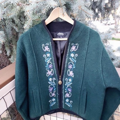 Suéter design islandês verde lã cozida floral bordado com zíper jaqueta tamanho P - Imagem 1 de 4
