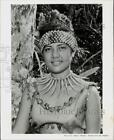 1967 Press Photo Young Island girl in American Samoa. - kfx21851