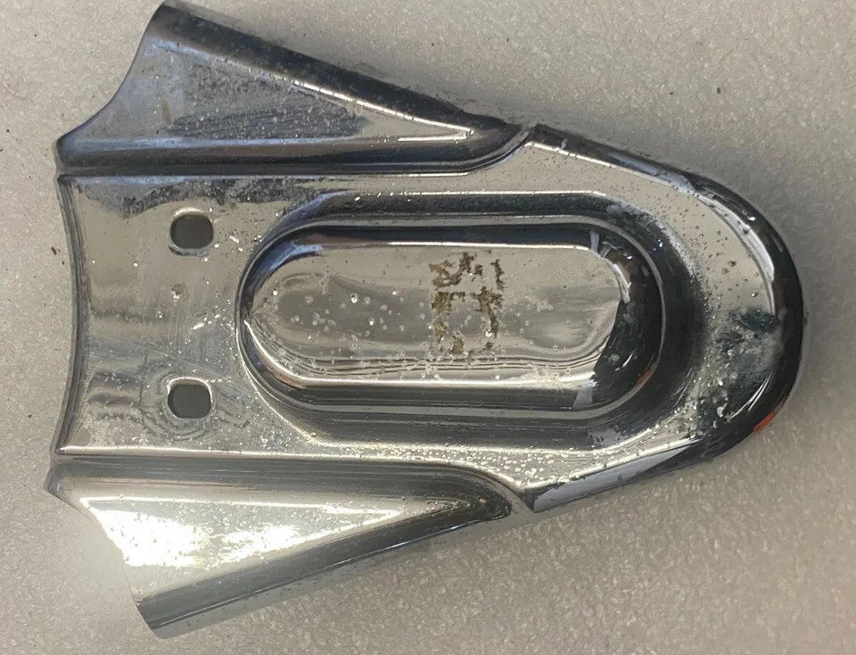 Harley Davidson Softail Kuryakyn eje Phantom cubierta cromada #4967867 Foto 1 de 4