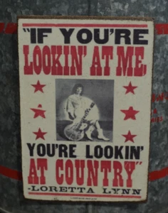 LORETTA LYNN - Blick auf das Land - *Handarbeit* Holz Fotomagnet - Bild 1 von 1