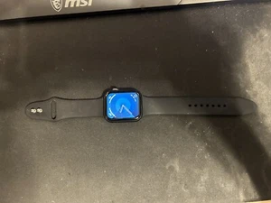 Apple Watch Series 6 44mm kosmiczna szaro aluminiowa obudowa z czarnym paskiem sportowym M07H3LL/A - Zdjęcie 1 z 13