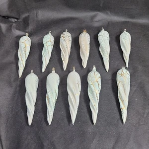 11 Vtg Hand Blown Pale Green with Gold Crackle Twisted Icicle Ornament 5.6-6" - Picture 1 of 17