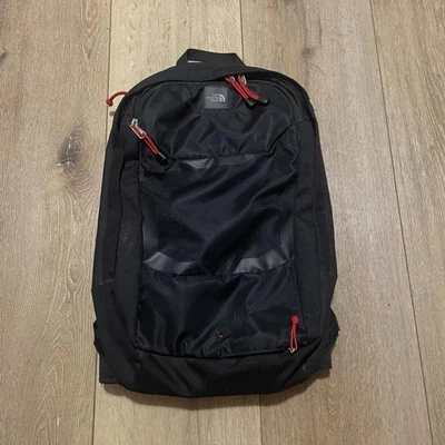 Paquete de día ligero de senderismo Y2k The North Face muchos bolsillos y correas traseras usado Foto 1 de 4