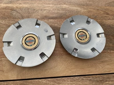 OEM Chrysler Pacifica 2004-2008  Wheel Center Cap 04743498AD Silver Minivan - Image 1 of 4