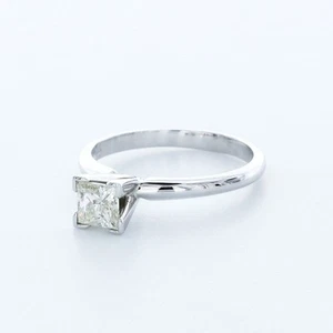 0.7CT NATURAL DIAMOND H/SI1 PRINCESS CUT 14K GOLD V-PRONG CLASSIC SOLITAIRE RING - Picture 1 of 3