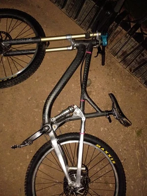 Tolva de roca especializada en fibra de carbono 26inc Foto 1 de 3