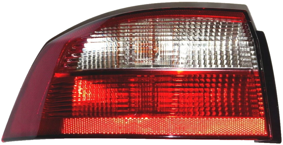 Piloto trasero izquierdo renault laguna ii bg0m 8200002473 2 Foto 1 de 1