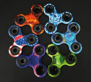 Camo Figet Tri-Spinner Fidget Finger Hand Spinner - Picture 1 of 7