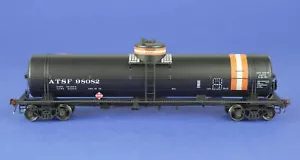 American Limited Models 1832 HO Scale ATSF GATC Tank Car #98082 - Picture 1 of 4