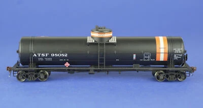 American Limited Models 1832 HO Scale ATSF GATC Tank Car #98082 - Image 1 of 4