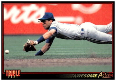 1993 Triple Play #200 Roberto Alomar NM - Image 1 of 2