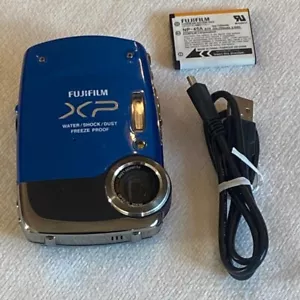 Fujifilm XP20 Digital Camera Water/Shock/Dust/Freeze Proof 14 Mega Pixel Blue - Picture 1 of 11