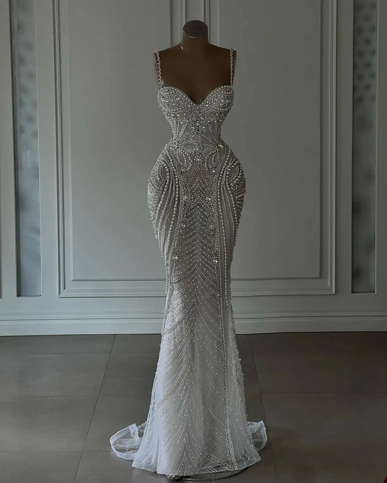 Luxury Mermaid Wedding Dress Sweetheart Pearls Chain Beads Backless Bridal Gown - Image 1 of 4