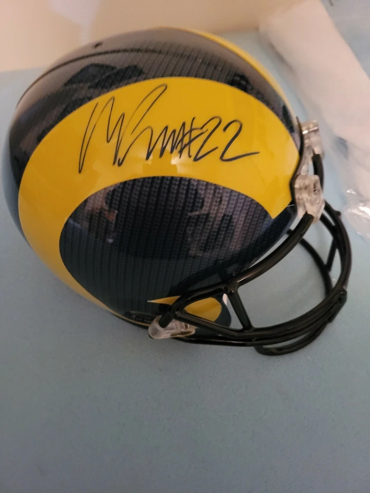 Casco réplica tamaño completo firmado por Marcus Peters, Los Angeles Rams Foto 1 de 3