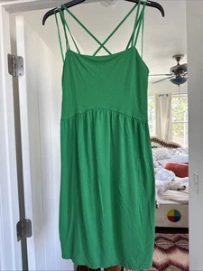Old Navy großes grünes stretchiges Träger Sommerkleid mit Taschen - Bild 1 von 7