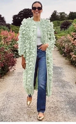 ZARA 2025 LONG PETAL COAT MINT GREEN SIZE M Ref 3920/282/537 - Image 1 of 4