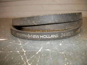 New Holland 244025 V Belt NOS - Picture 1 of 3