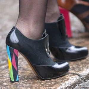 FENDI Black Leather Multicolor Heels Oxford Booties, Size 38.5 - Picture 1 of 8