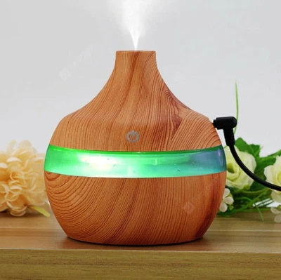 Mini Atomization Humidifier Round Shape USB Portable Air Purifier in Light Wood - Image 1 of 4