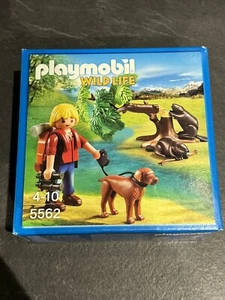 PLAYMOBIL® Wild Life 5562 Wanderer mit Biber und Hund neu versiegelt - Bild 1 von 4