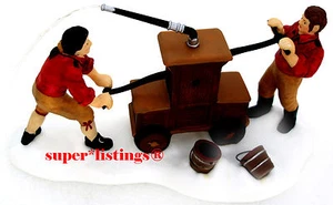 Dept. 56 Volunteer Firefighters w. Water Pump Single Piece New England 56635 - Imagen 1 de 2